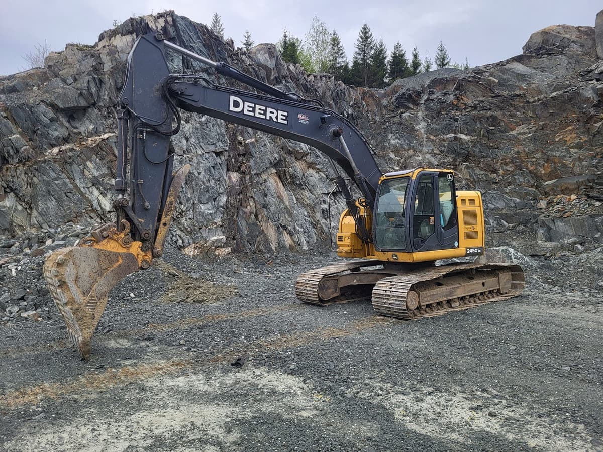 Excavation et terrassement — A.L.O Pomerleau en Beauce