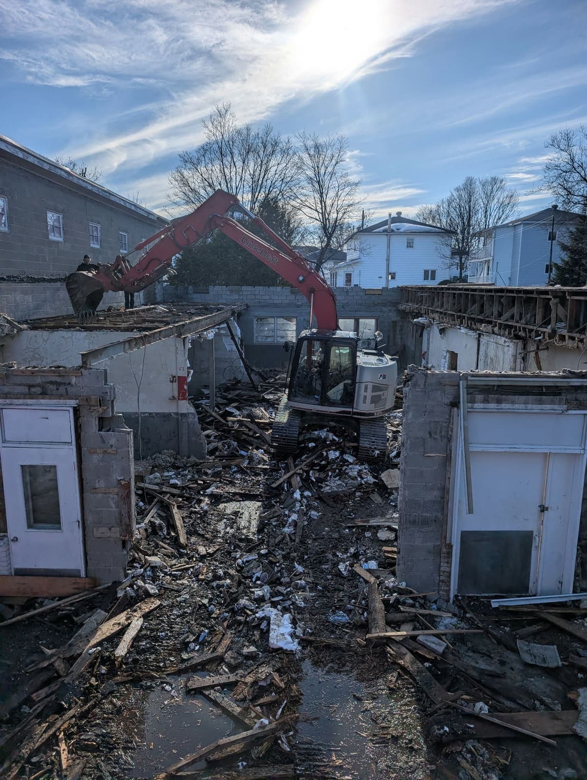 Démolition de structure à Thetford Mines par A.L.O Pomerleau